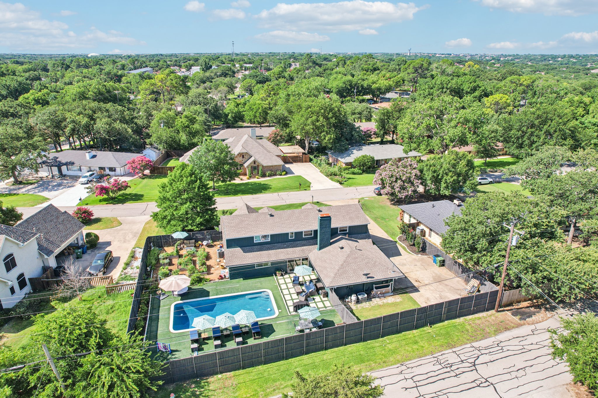 105 Woodland Dr-S2806-018.jpg