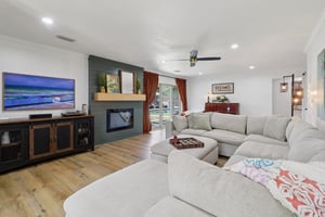Woodland Dr-2406-005.jpg