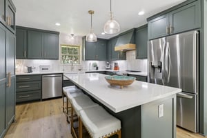 Woodland Dr-2406-012.jpg