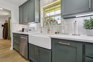 Woodland Dr-2406-014.jpg