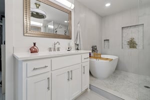 Woodland Dr-2406-021.jpg