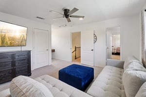 Woodland Dr-2406-029.jpg