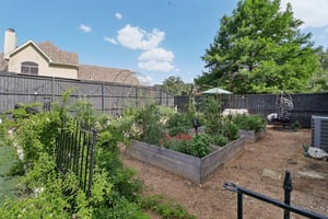 Woodland Dr-2406-033.jpg