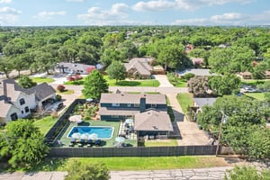 105 Woodland Dr-S2806-019.jpg