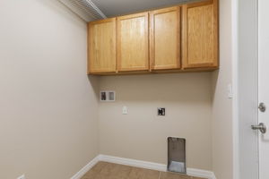  Photo 34