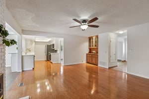 Woodstock Ct-S1004-013.jpg