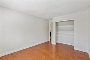 Woodstock Ct-S1004-028.jpg