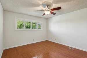 Woodstock Ct-S1004-037.jpg