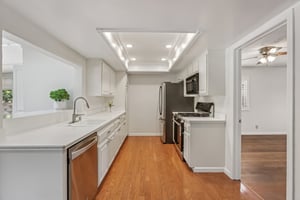 Woodstock Ct-S1004-042.jpg