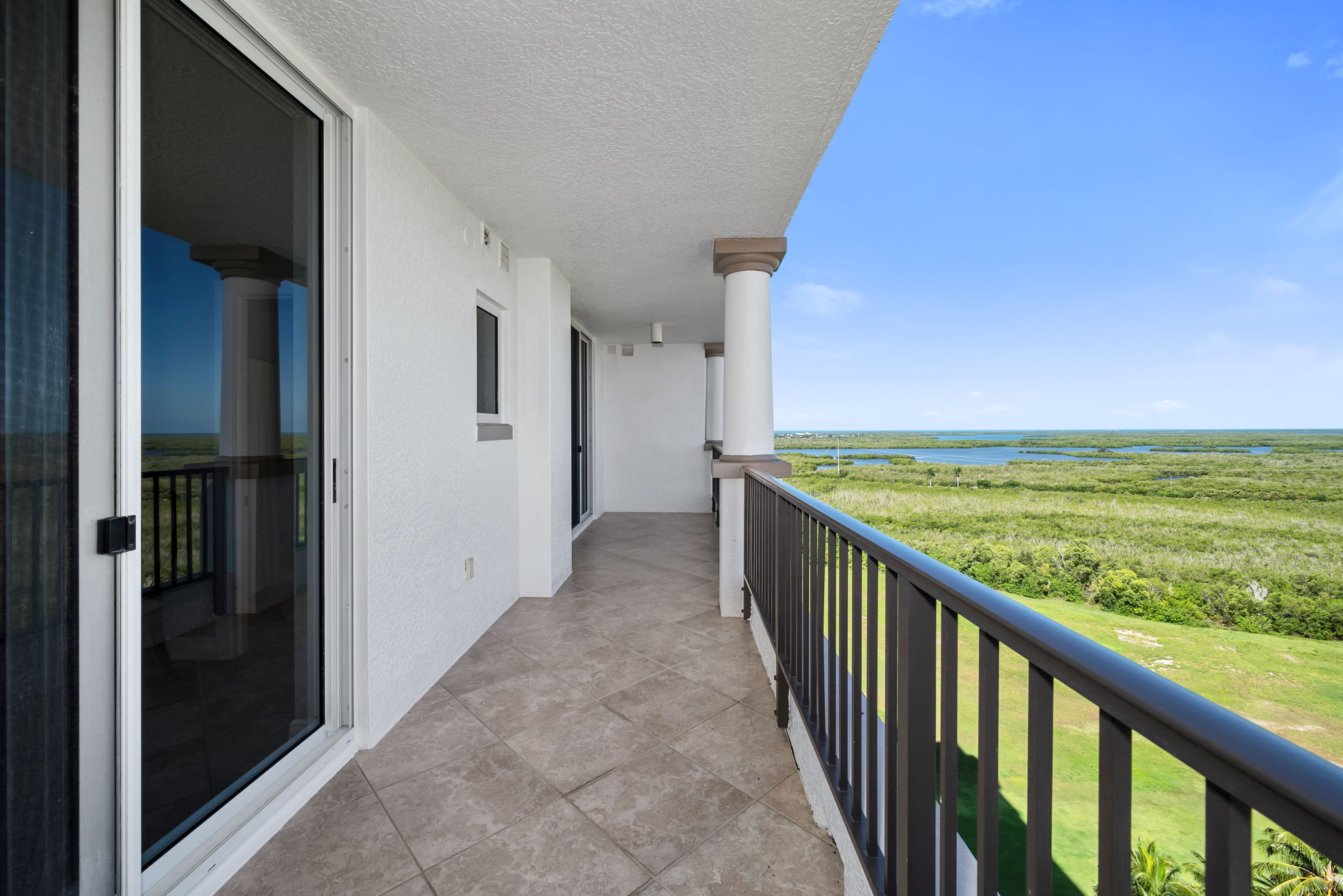 Front Lanai View 2