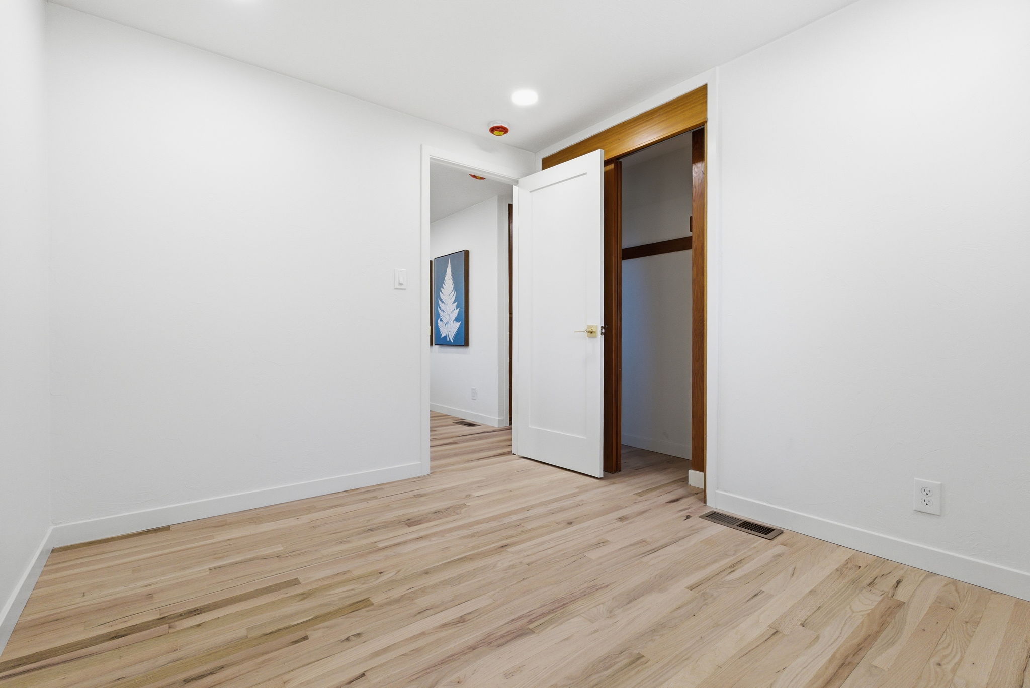 221050 Greenfield CT