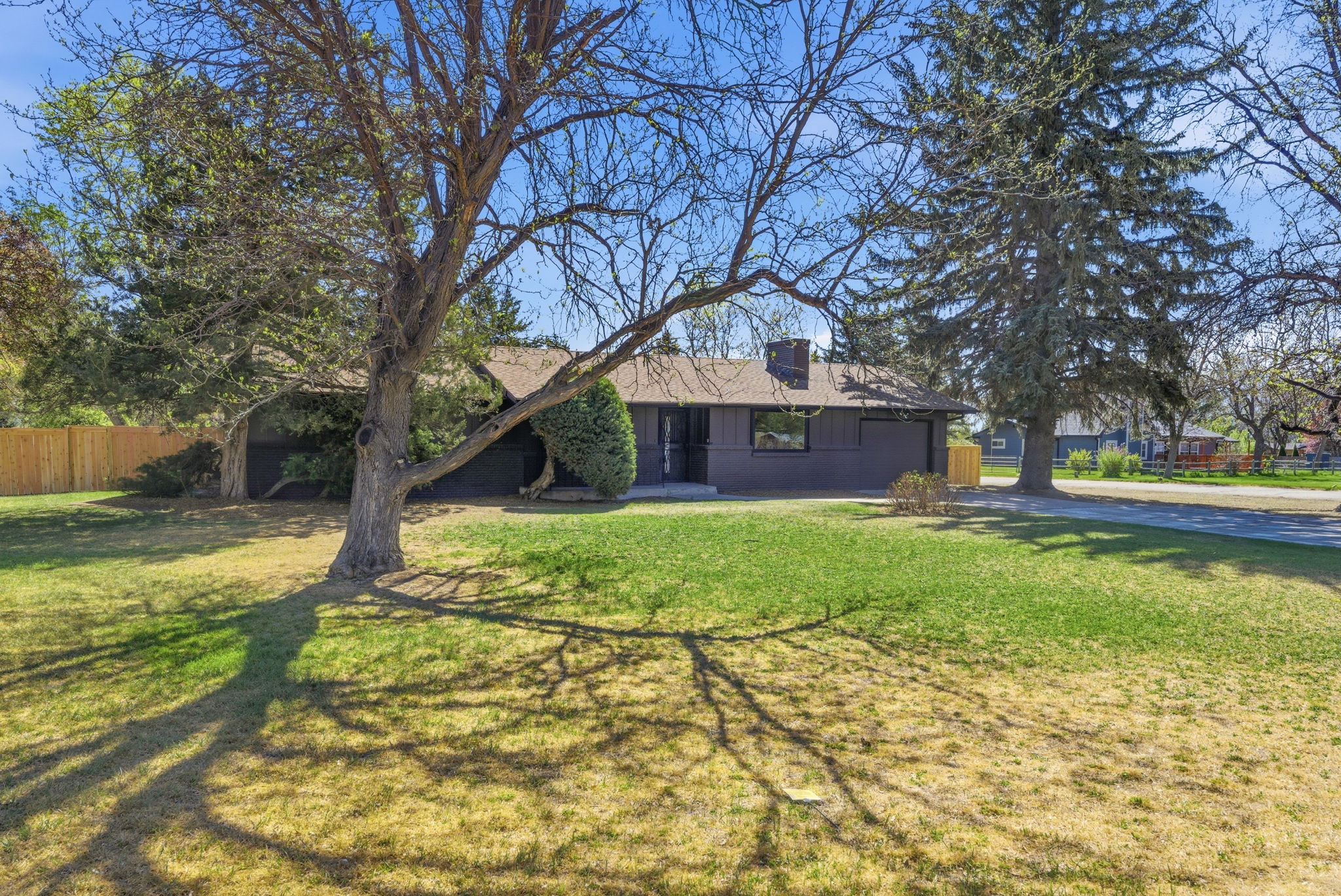 391050 Greenfield CT