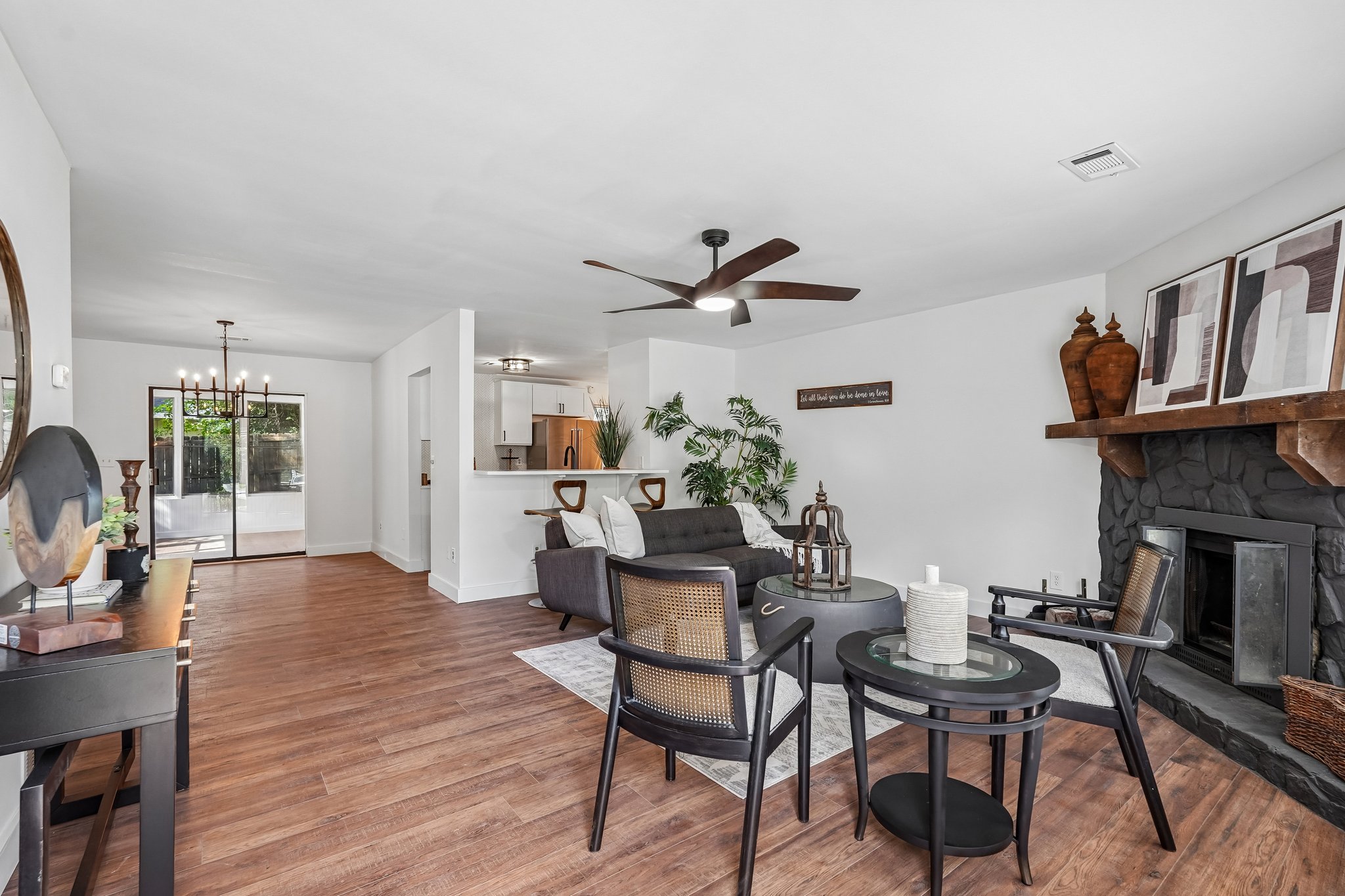 Parkwest Ct-S2506-005.jpg
