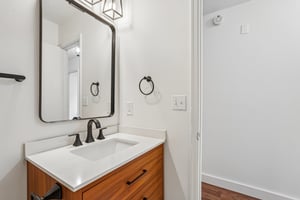 Parkwest Ct-S2506-025.jpg