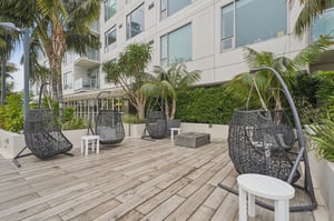 S Grand Ave 709-026.jpg