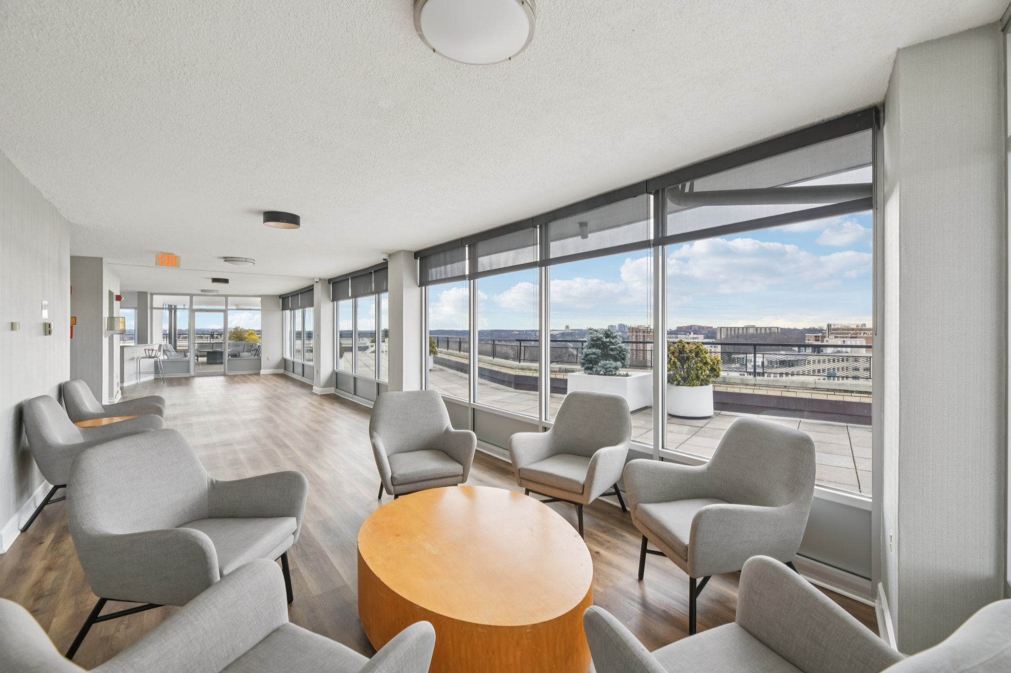 Rockville Pike 704-0201-904.jpg