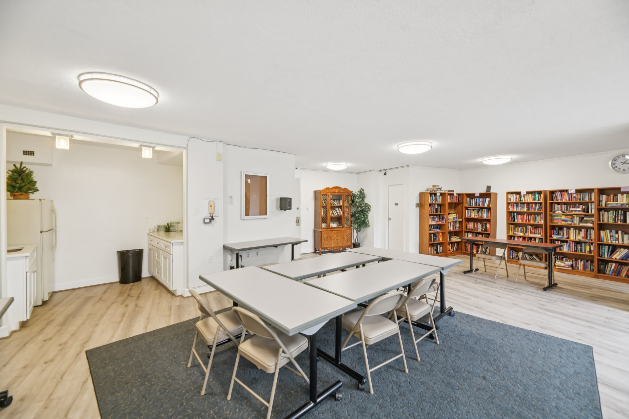 Rockville Pike 704-0201-909.jpg