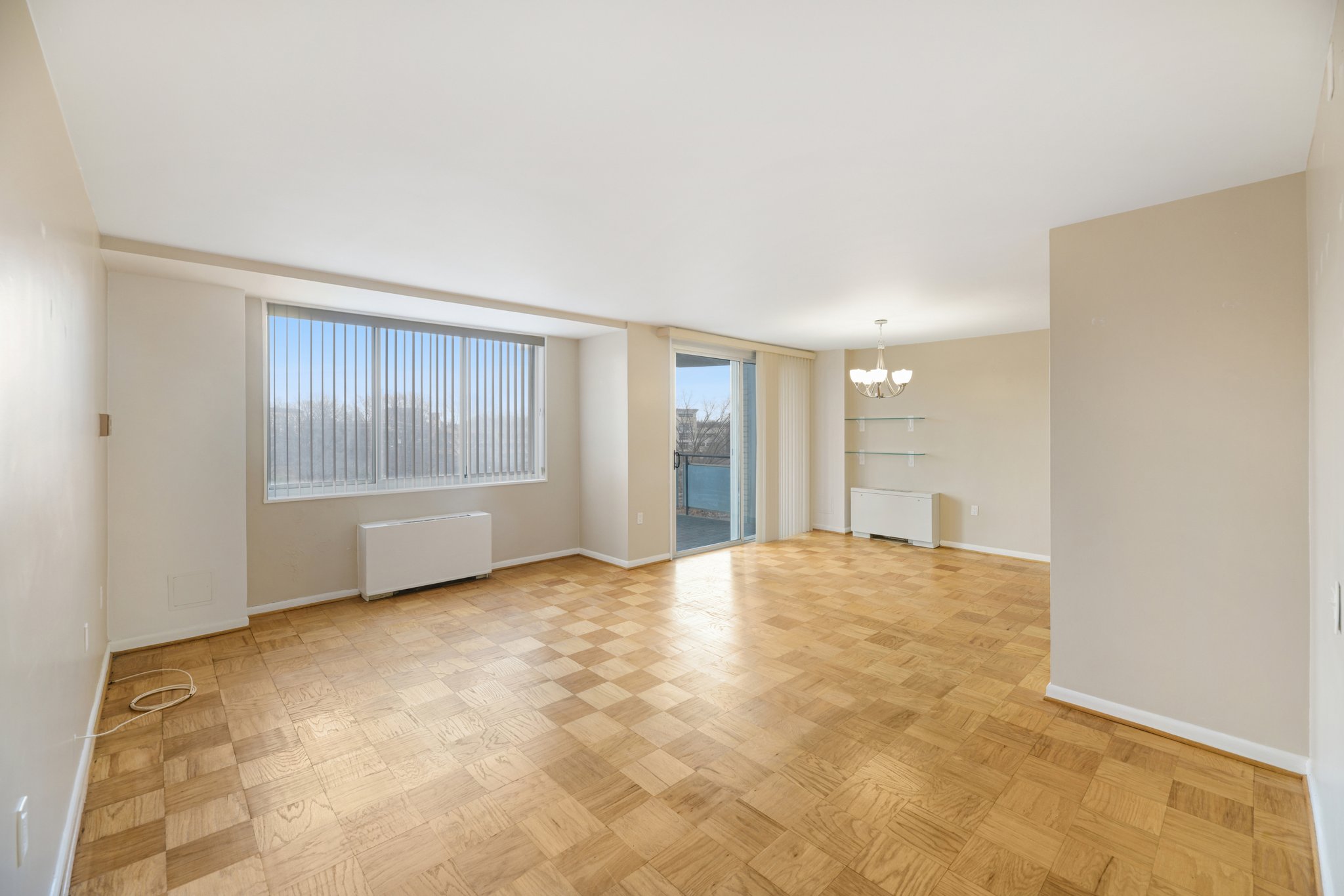 Rockville Pike 704-S0201-008.jpg