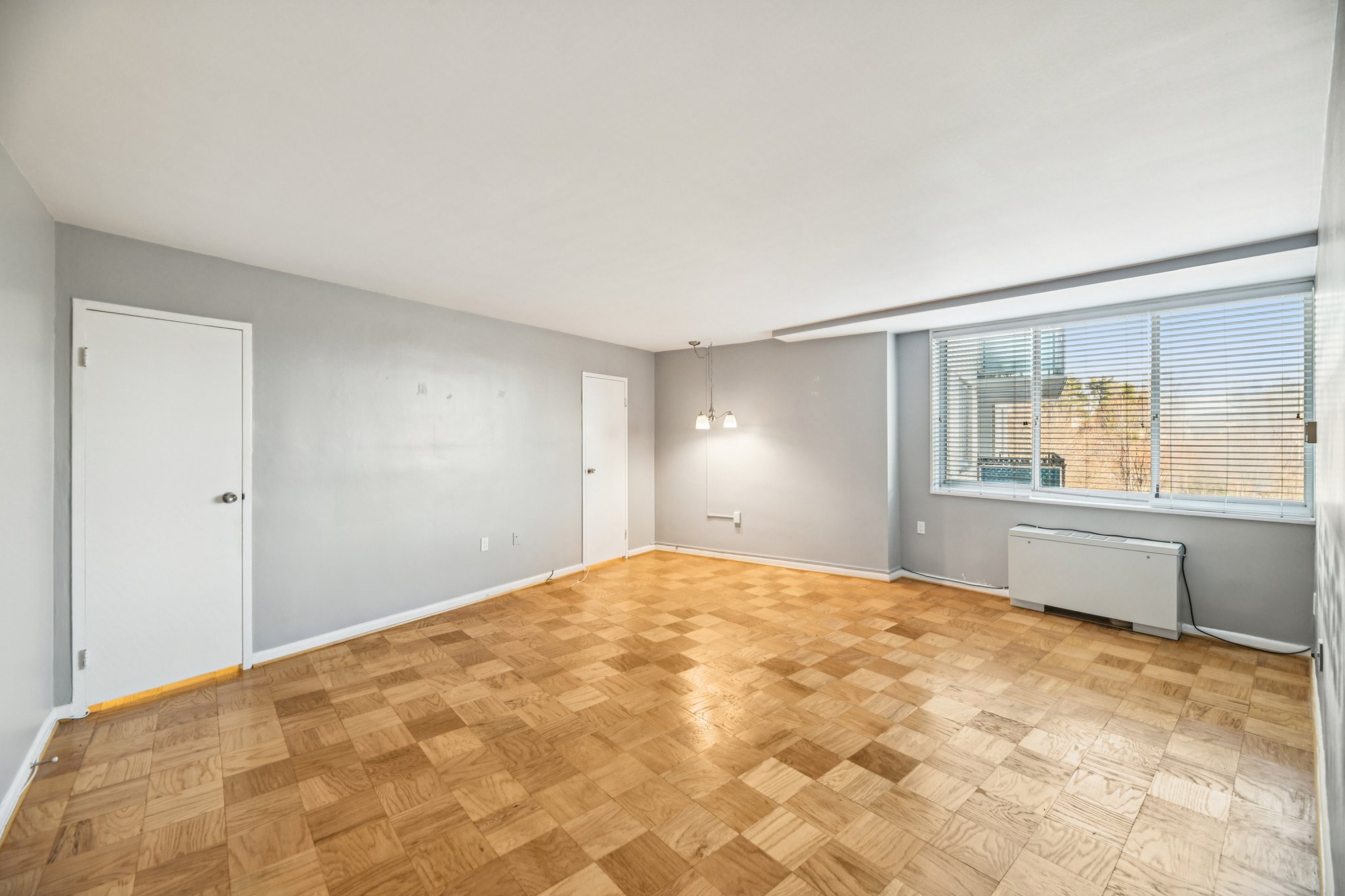 Rockville Pike 704-S0201-027.jpg