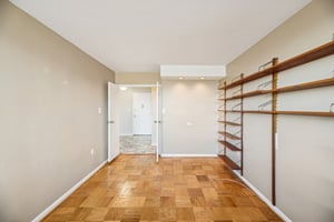 Rockville Pike 704-S0201-037.jpg