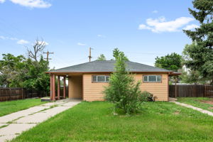  Photo 0