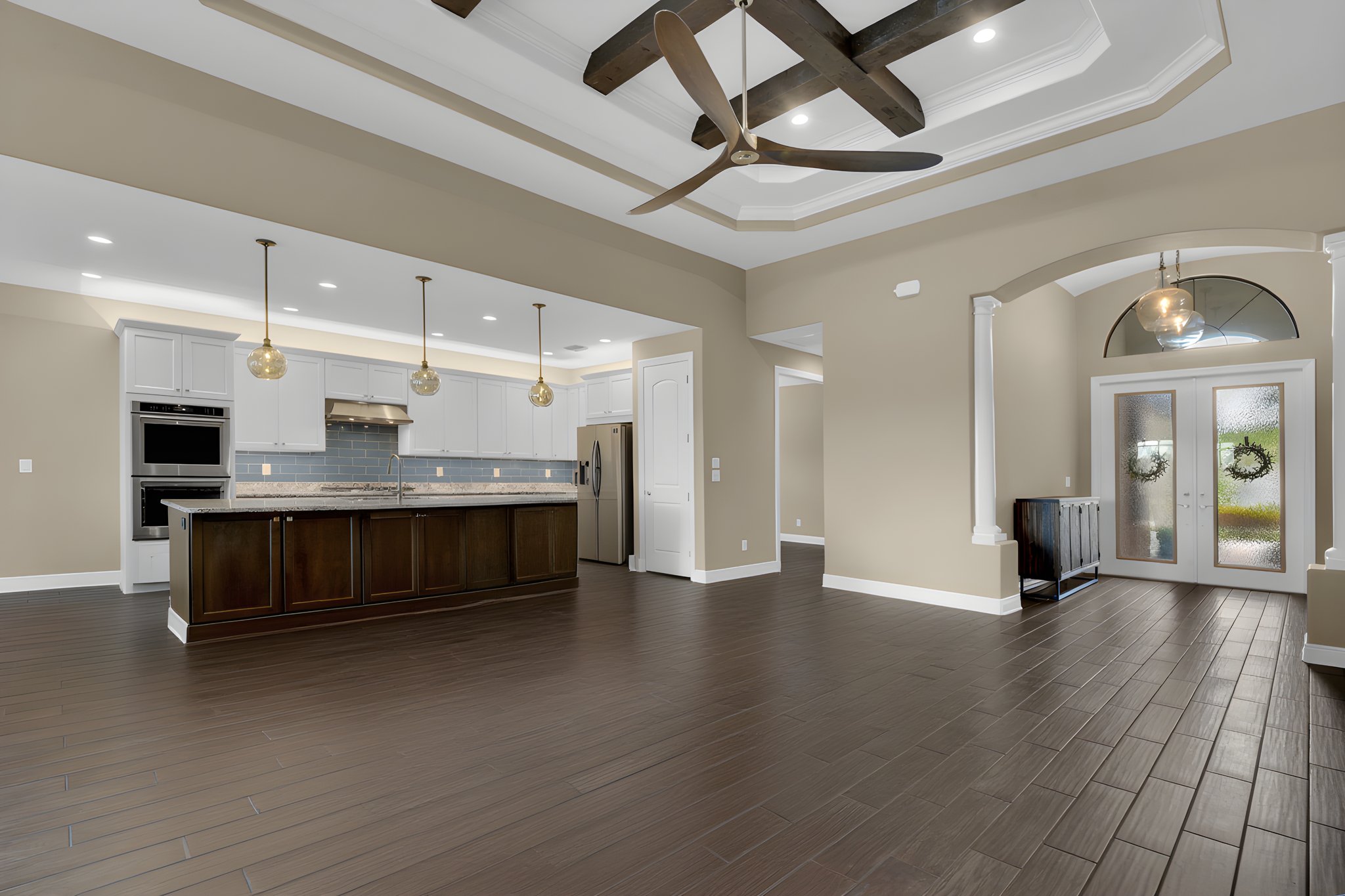 Great Room w/ Tray Ceiling furniture removed.jpeg