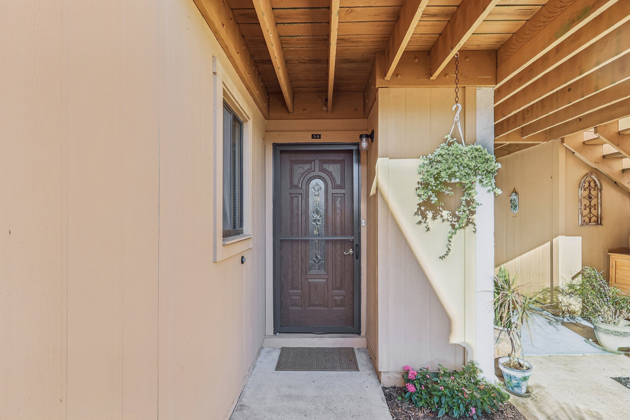 S Highland St-S1101-004.jpg