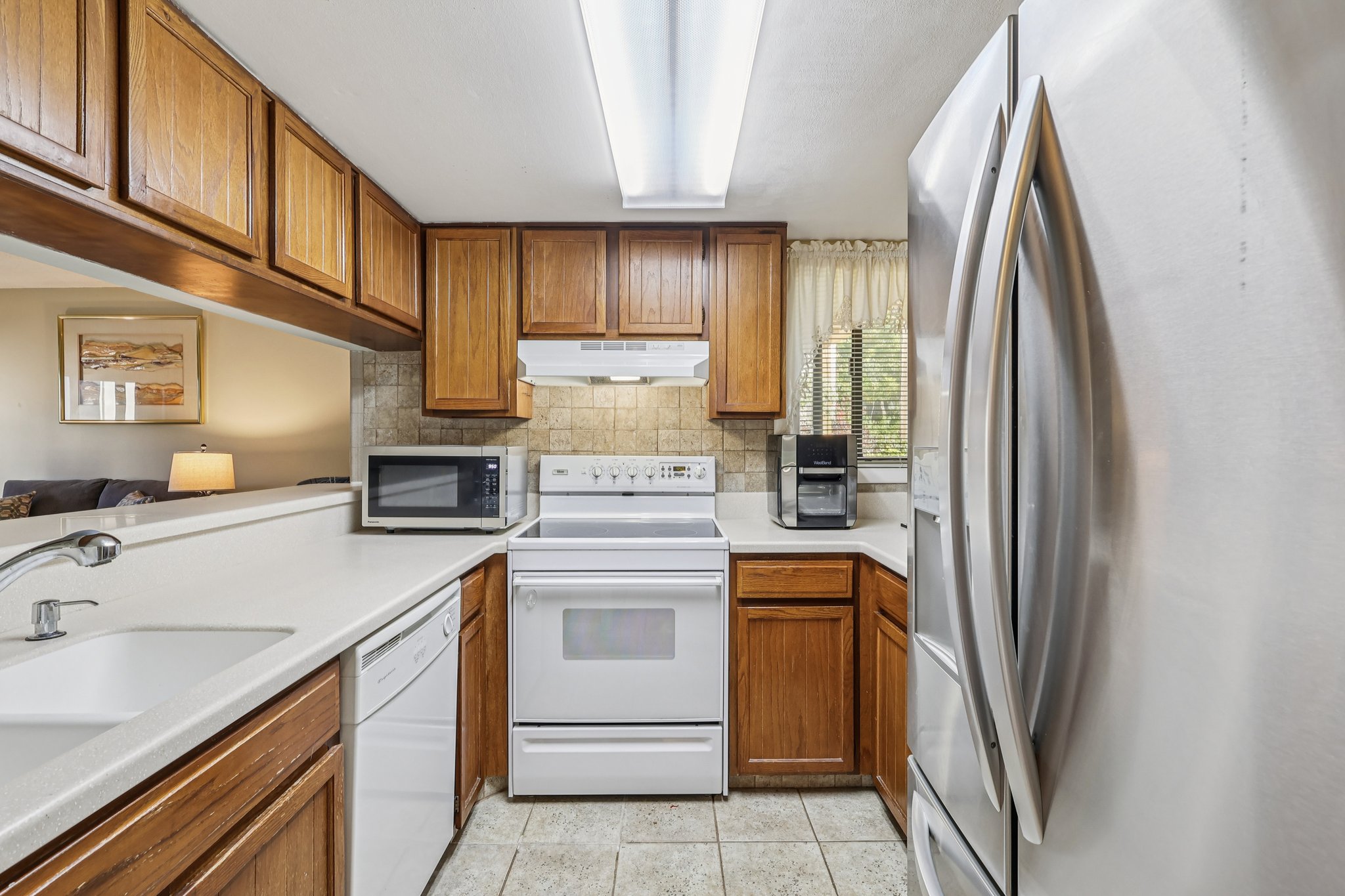 S Highland St-S1101-013.jpg