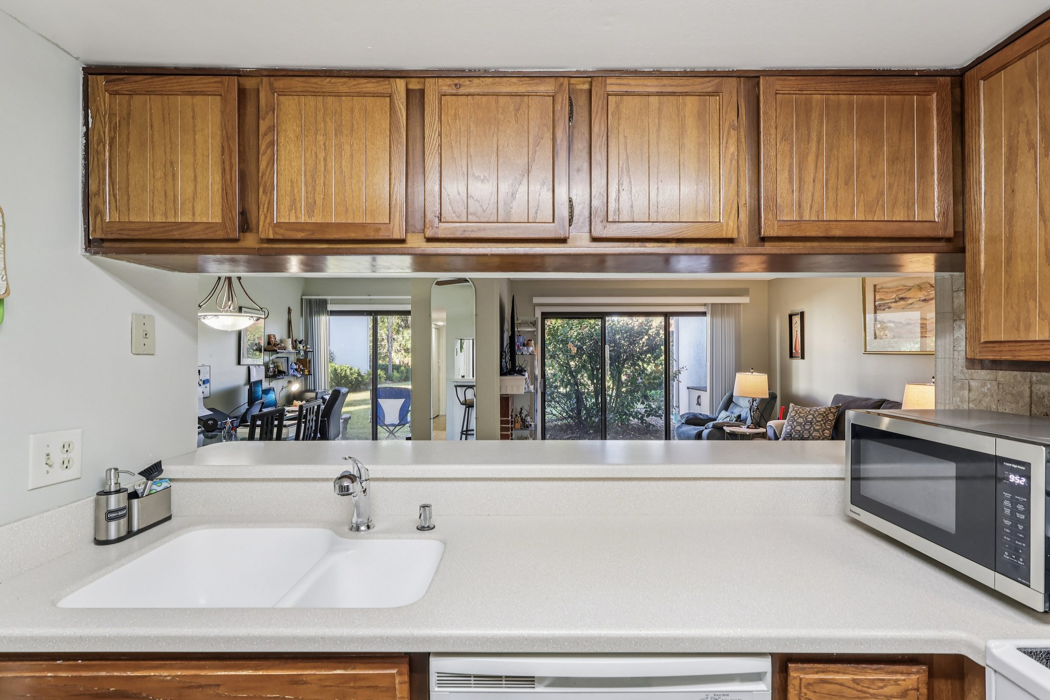 S Highland St-S1101-014.jpg