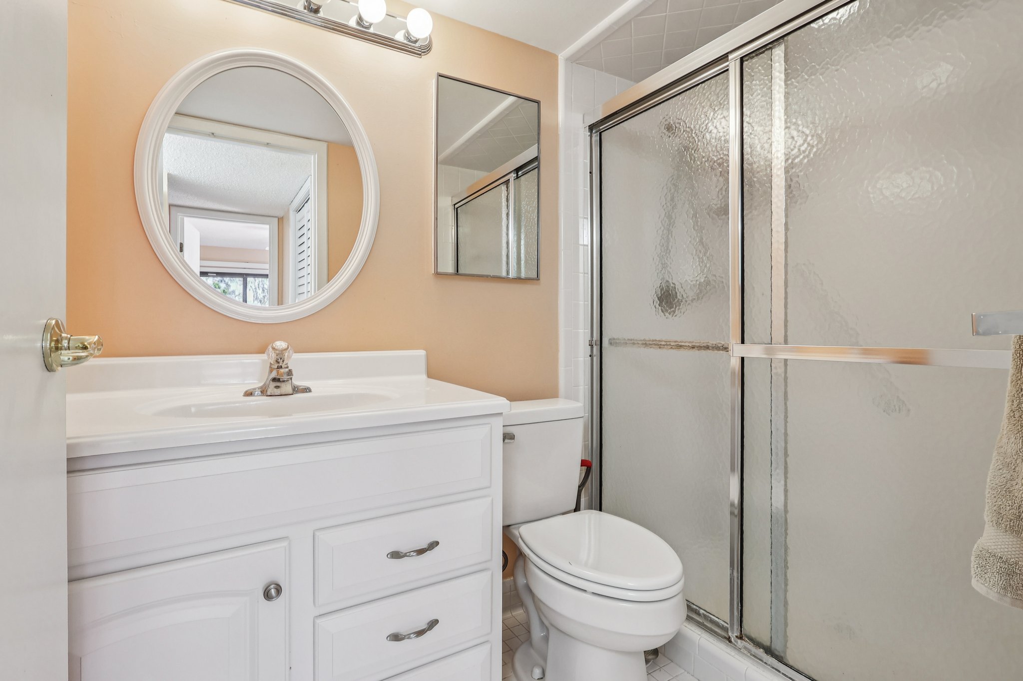 S Highland St-S1101-020.jpg