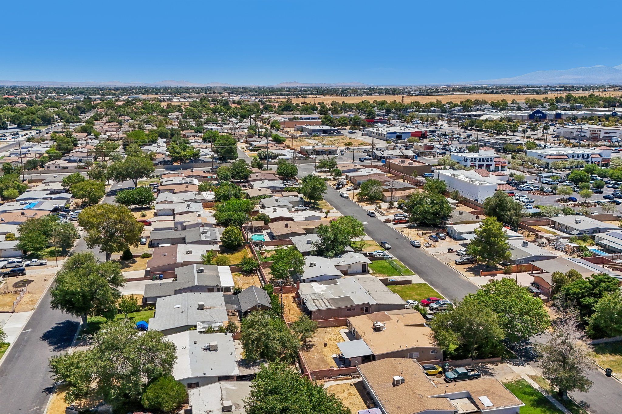 W Avenue J14-S2407-030.jpg