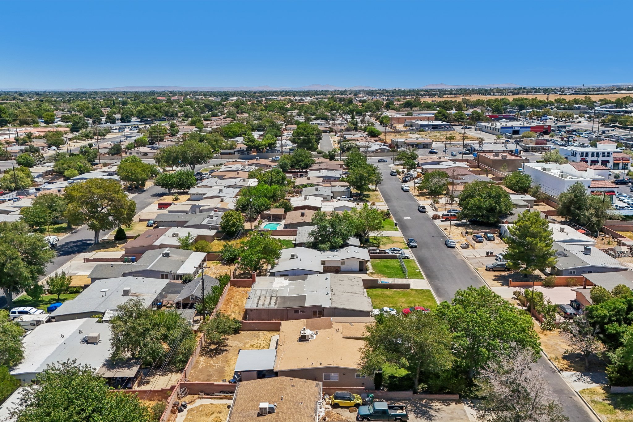 W Avenue J14-S2407-031.jpg