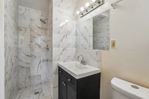 W Avenue J14-S2407-025.jpg