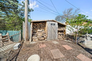  Photo 24
