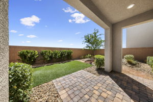 Mariposa Ave, Las Vegas, NV 89104, USA Photo 2