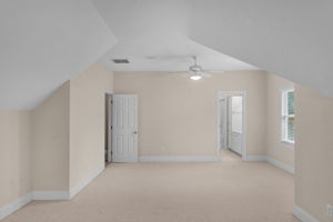  Photo 34