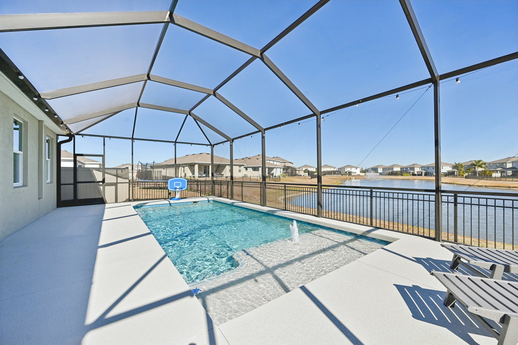 Chippewa Dr-S0702-045.jpg