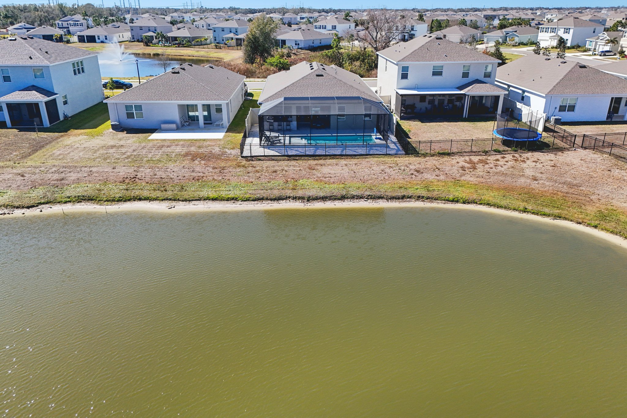 Chippewa Dr-S0702-054.jpg