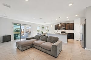 Chippewa Dr-S0702-011.jpg