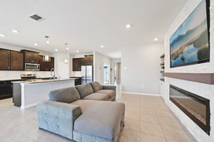 Chippewa Dr-S0702-012.jpg