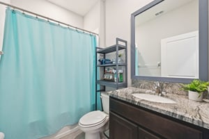 Chippewa Dr-S0702-025.jpg