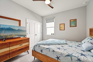 Chippewa Dr-S0702-030.jpg