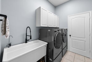  Photo 36