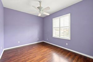 Upper Level Bedroom3