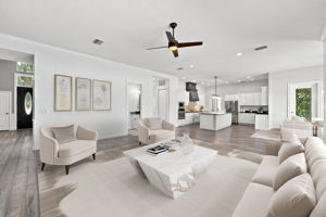 Family Room4-vs