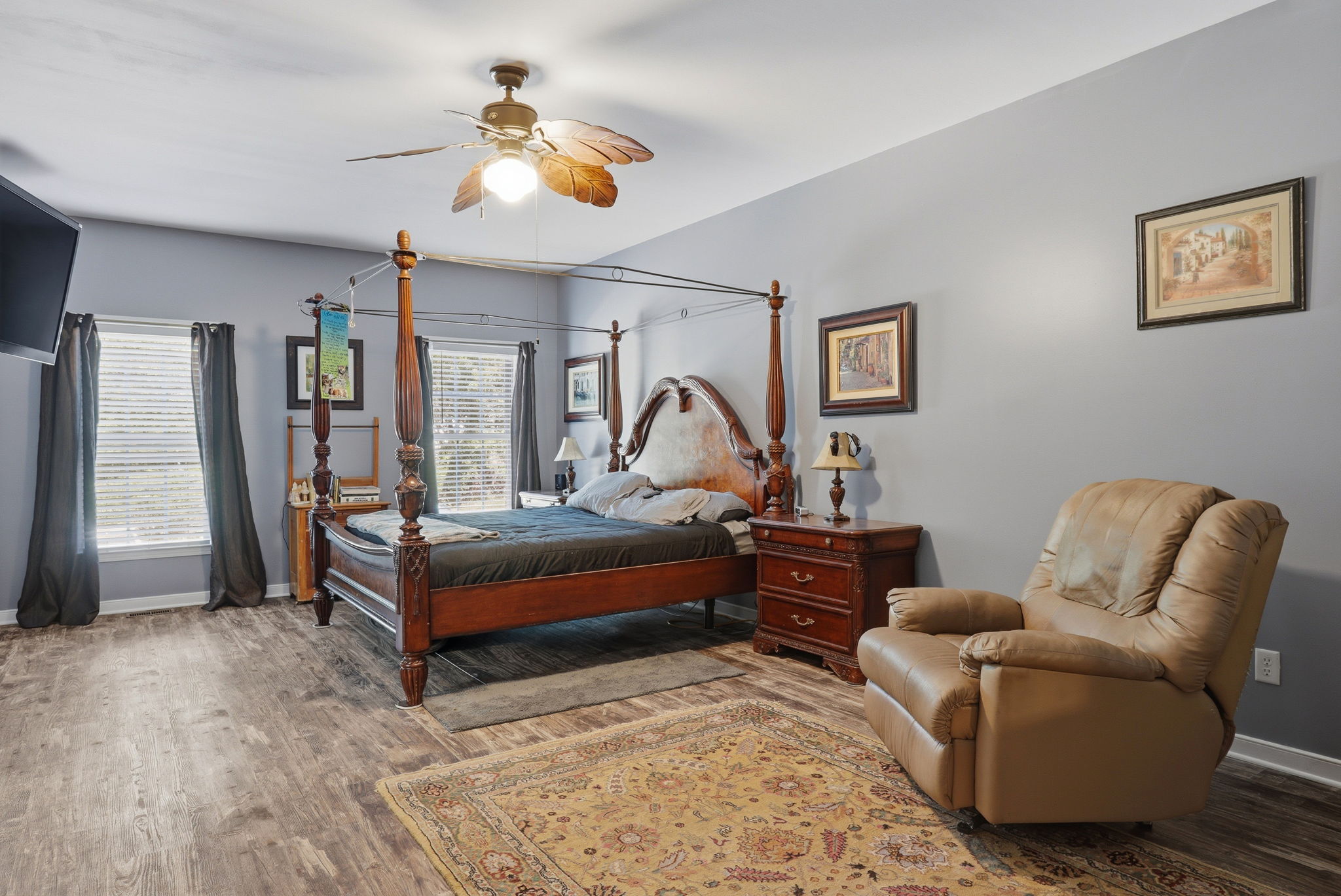 25-Primary Bedroom