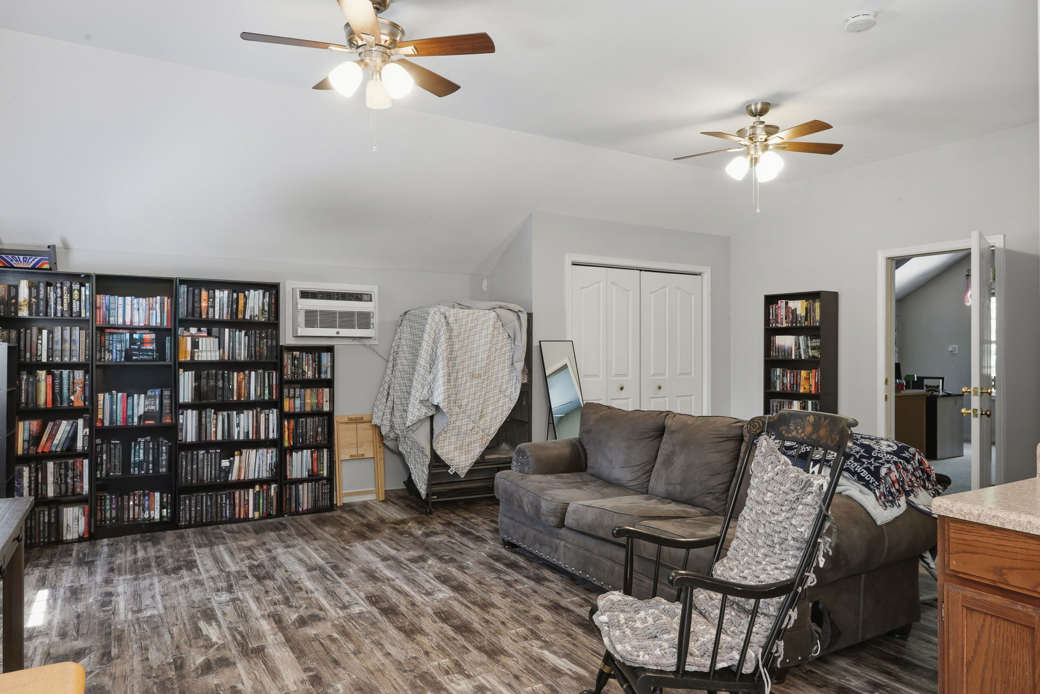 44-Suite Living Room