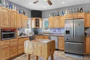 17-Kitchen