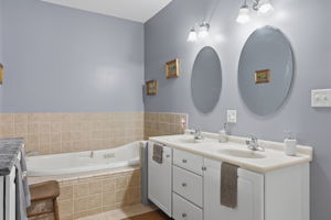 27-Primary Bath