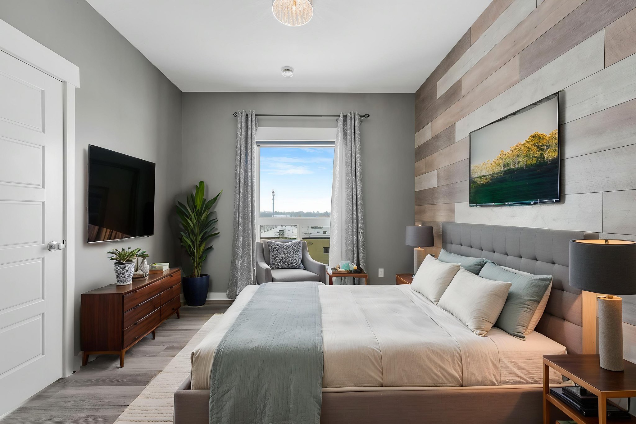 VX- Interior Image - (23) virtually staged.jpeg